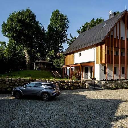 Dom Gory - Adults 11 - W Rytmie Slow - Centrum - Bezplatny Parking - Sniadania Penzion