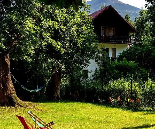 Dom Gory - Adults 11 - W Rytmie Slow - Centrum - Bezplatny Parking - Sniadania 3*